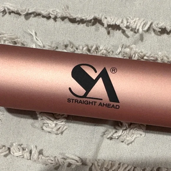 Straight Ahead Pink Hair Straightner Tool
